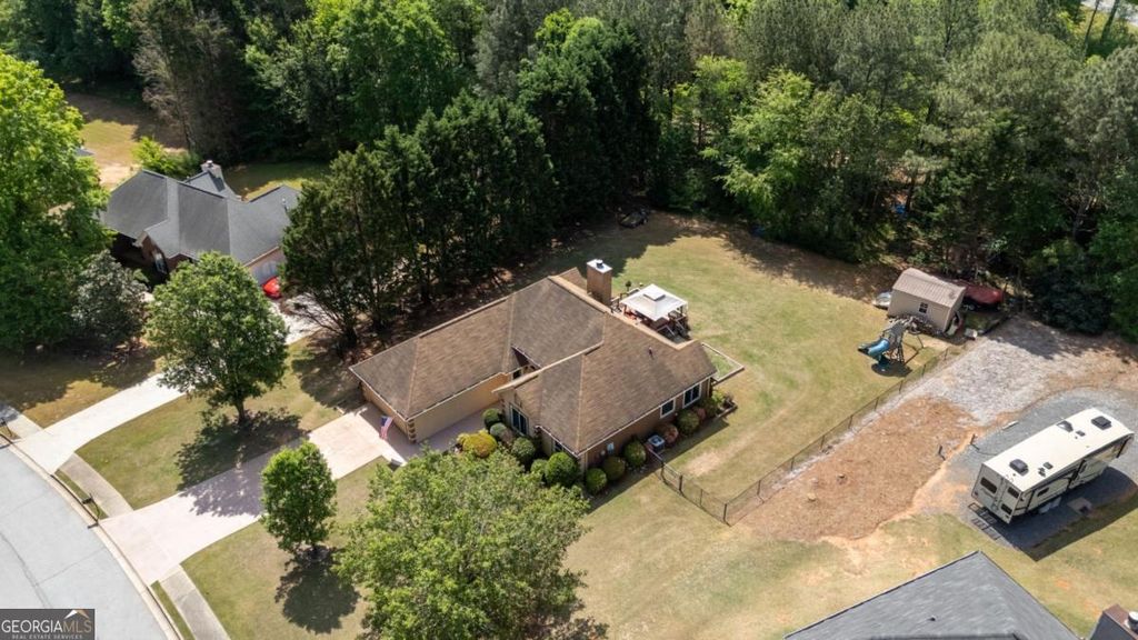 Photo of 4819 Camden Drive SW, Conyers, GA 30094 (MLS # 10735845)