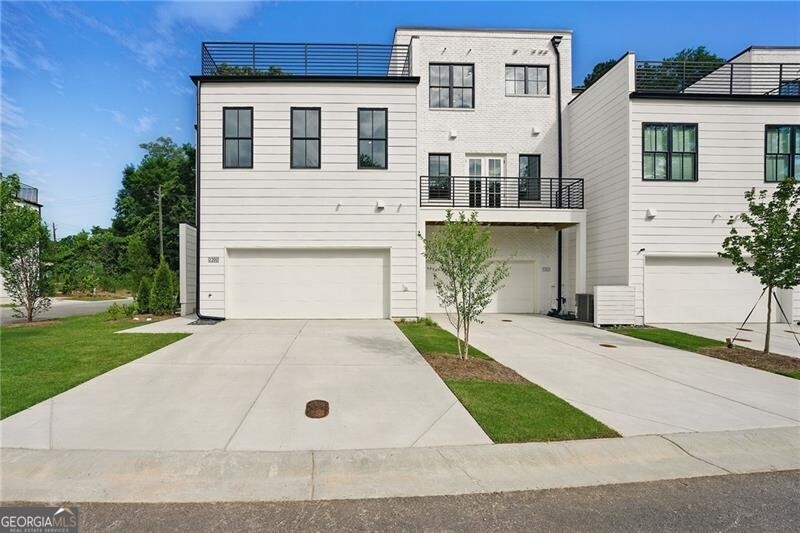 2200 Carlton CT 6