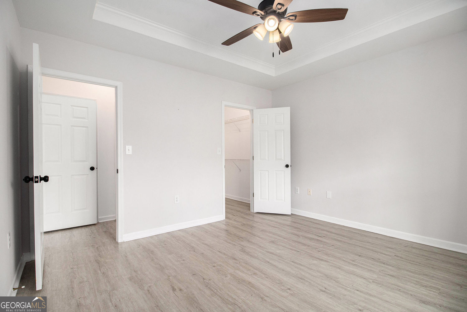 DEVINSHIRE CONDO - Residential