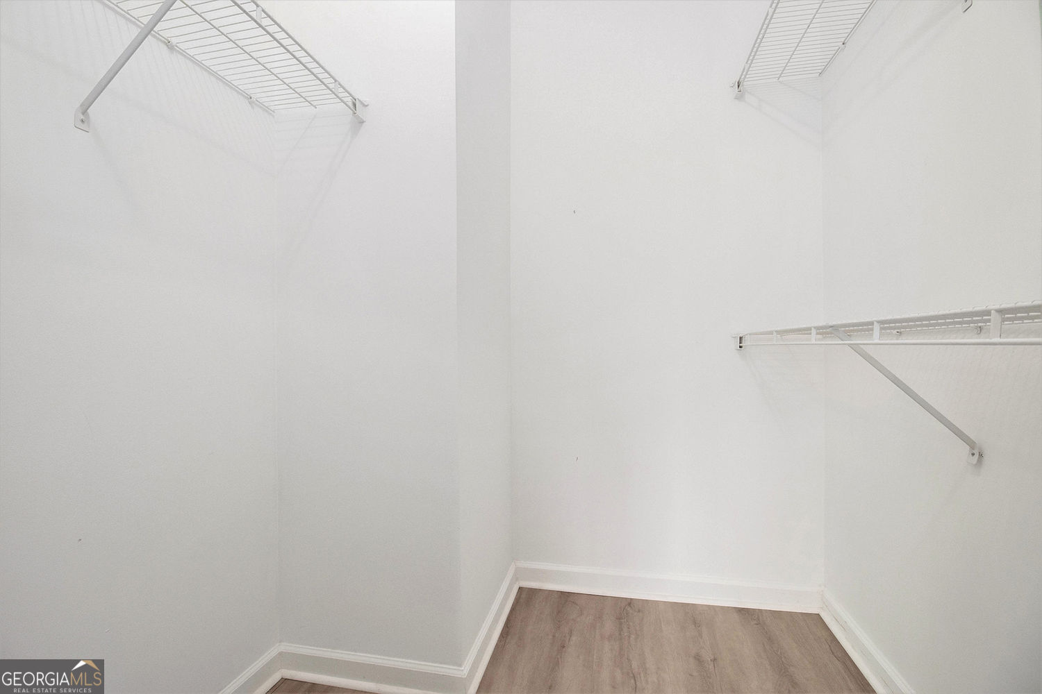 DEVINSHIRE CONDO - Residential
