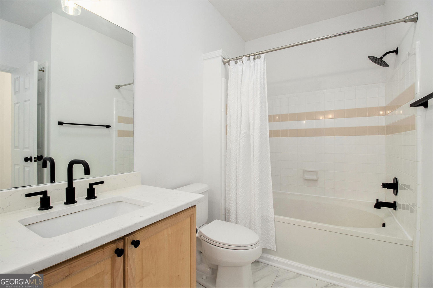 DEVINSHIRE CONDO - Residential