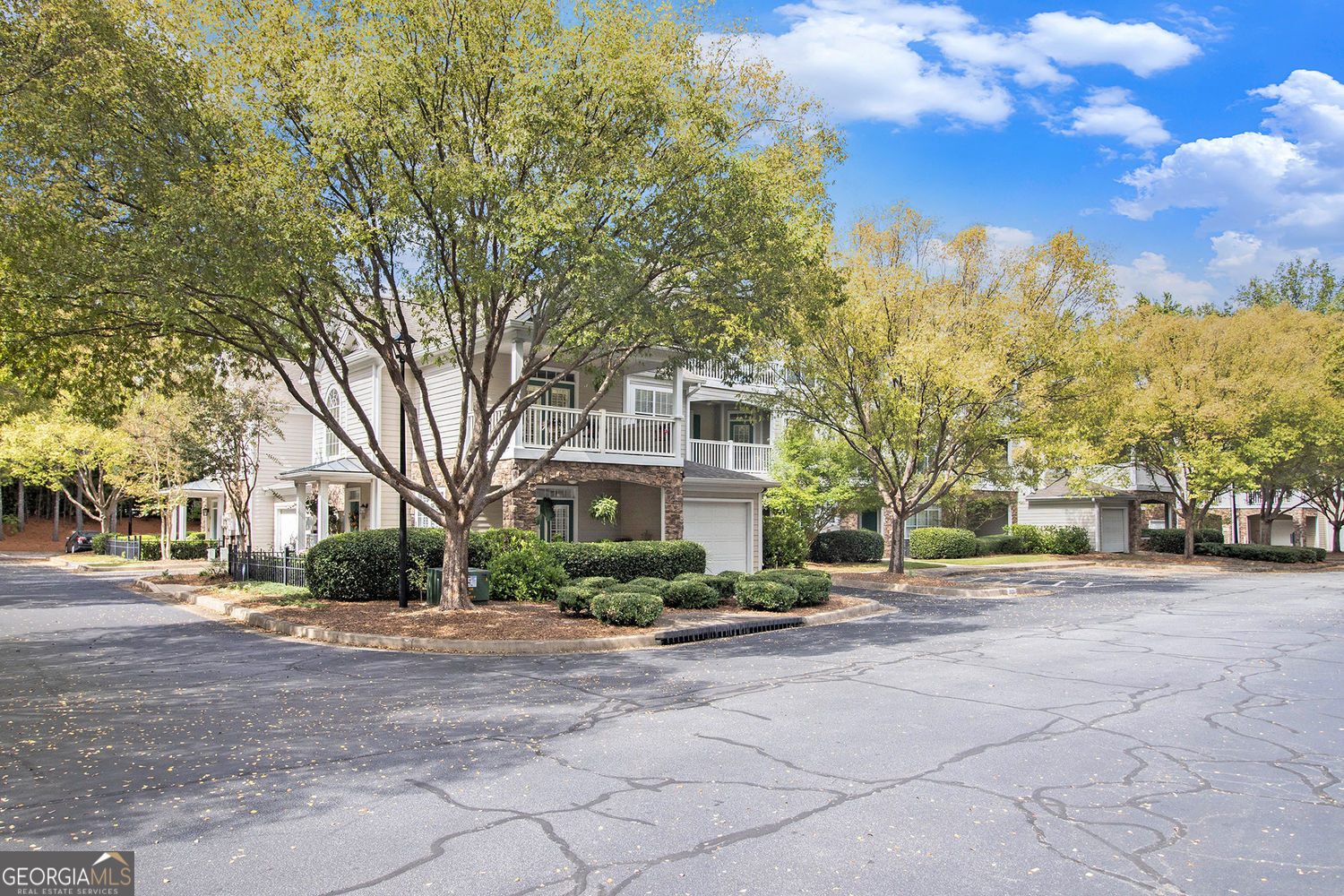 DEVINSHIRE CONDO - Residential