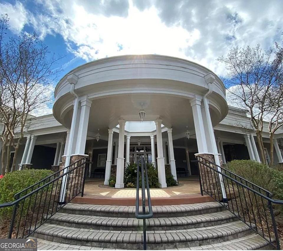 DEVINSHIRE CONDO - Residential