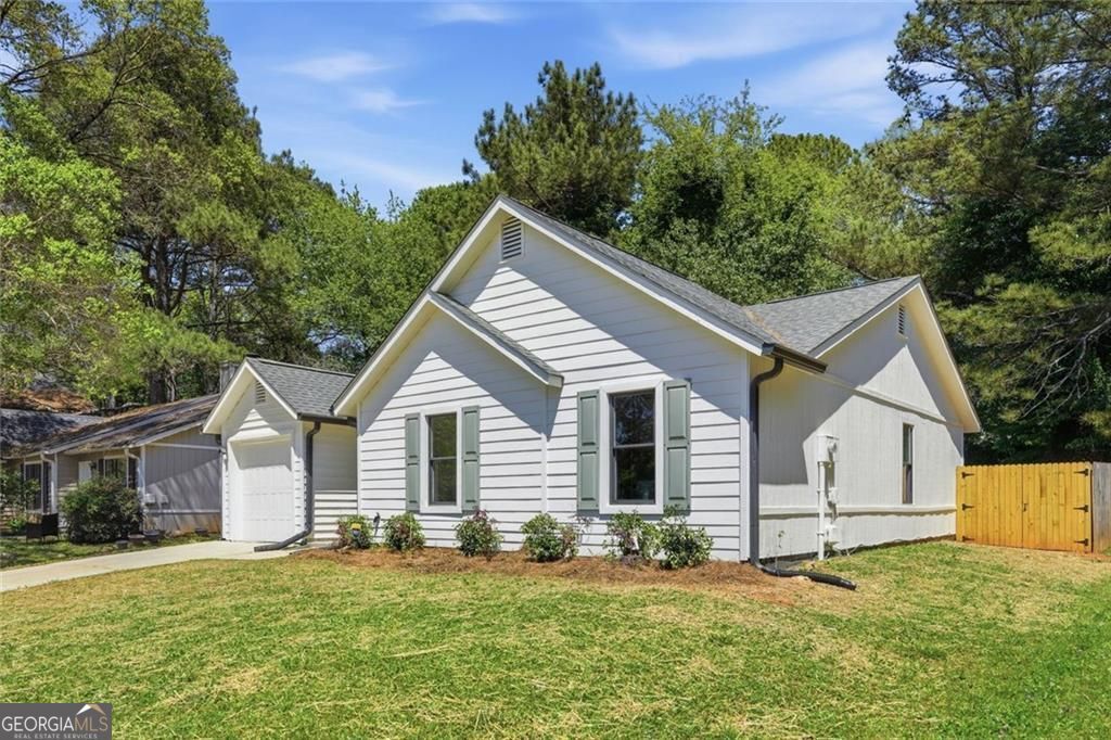 Photo of 798 Durham Trail, Stone Mountain, GA 30083 (MLS # 10729600)