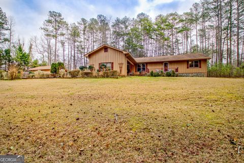 354 Woodcrest DR Sharpsburg GA 30277