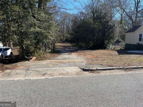 Photo of 14 Hamilton Bohannon Drive, Newnan, GA 30263 (MLS # 10794984)
