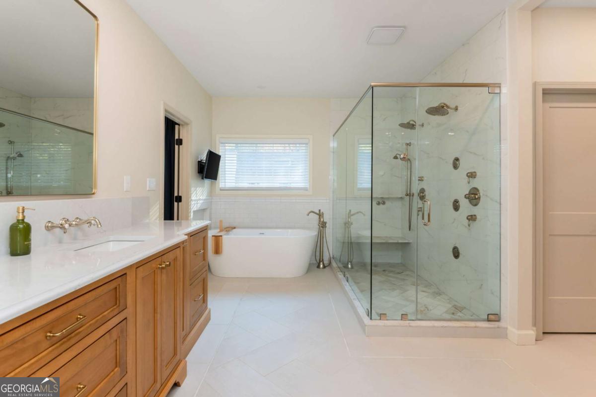 Chimney Springs - Residential