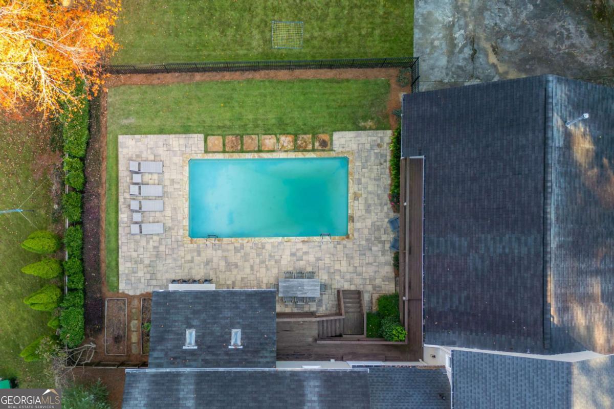 Chimney Springs - Residential