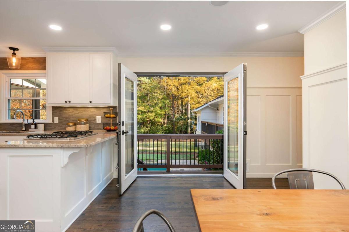 Chimney Springs - Residential