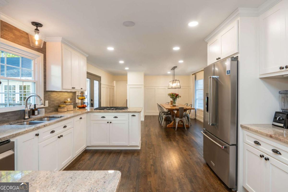 Chimney Springs - Residential