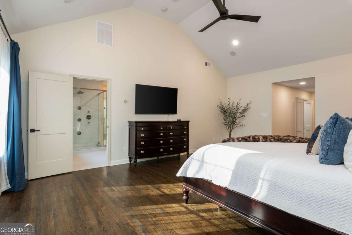 Chimney Springs - Residential