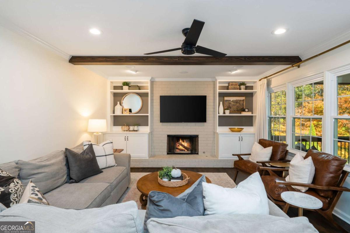 Chimney Springs - Residential