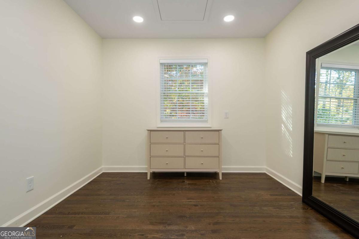 Chimney Springs - Residential