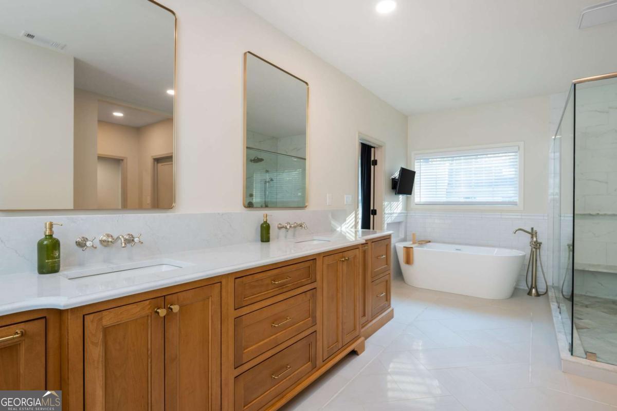 Chimney Springs - Residential