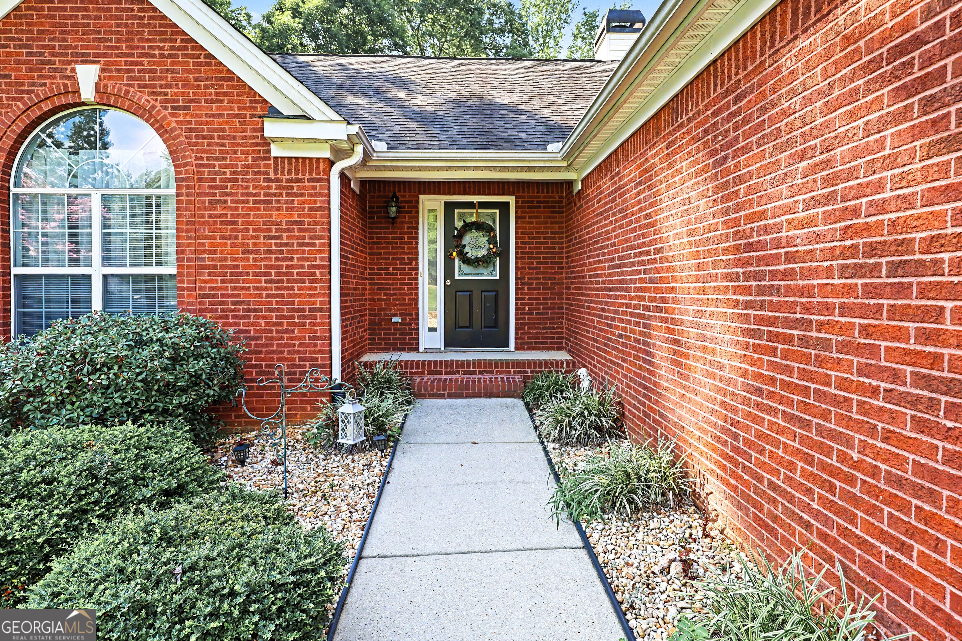 808 Monte Lane