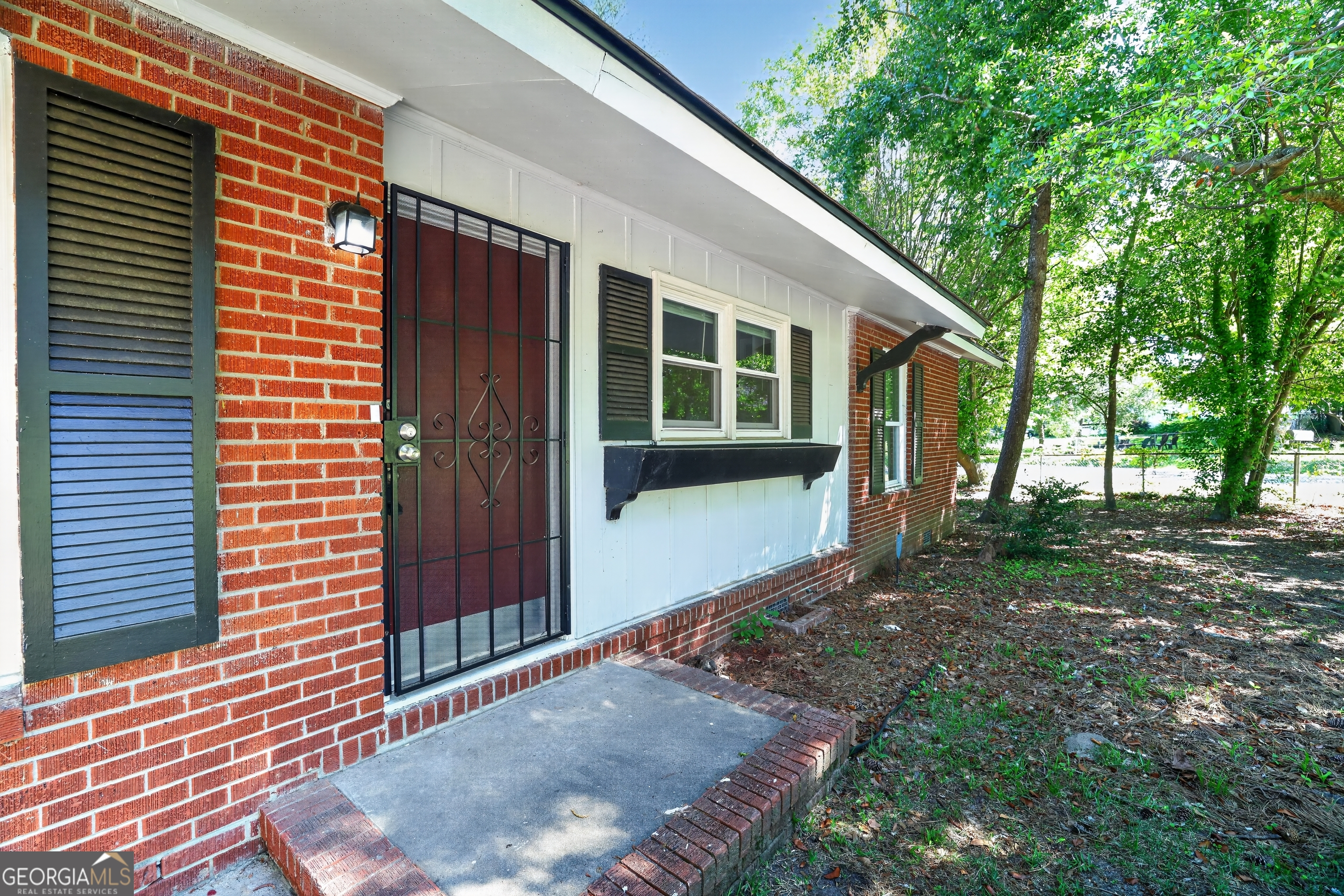 2309 Sumac DR