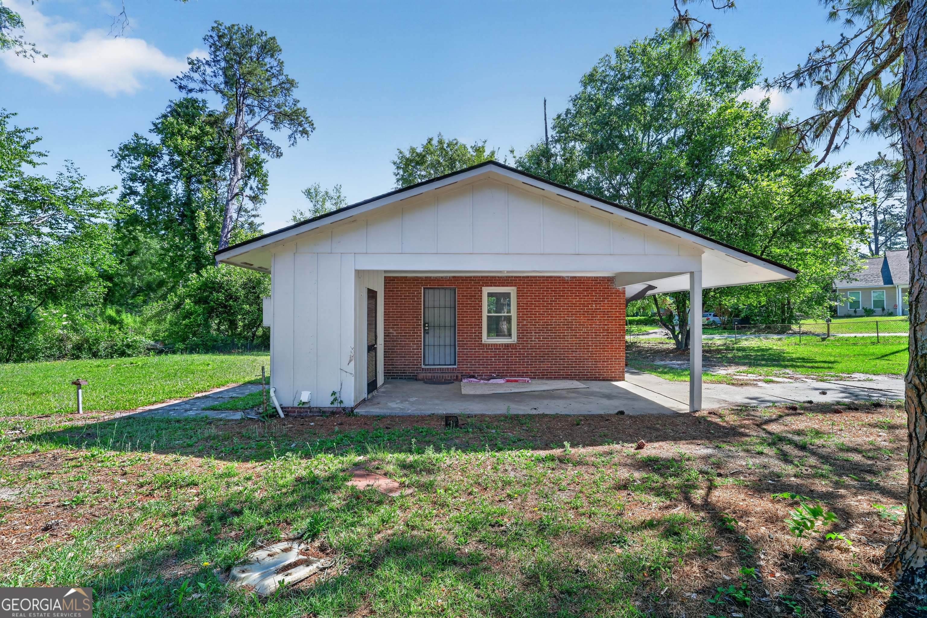 2309 Sumac DR