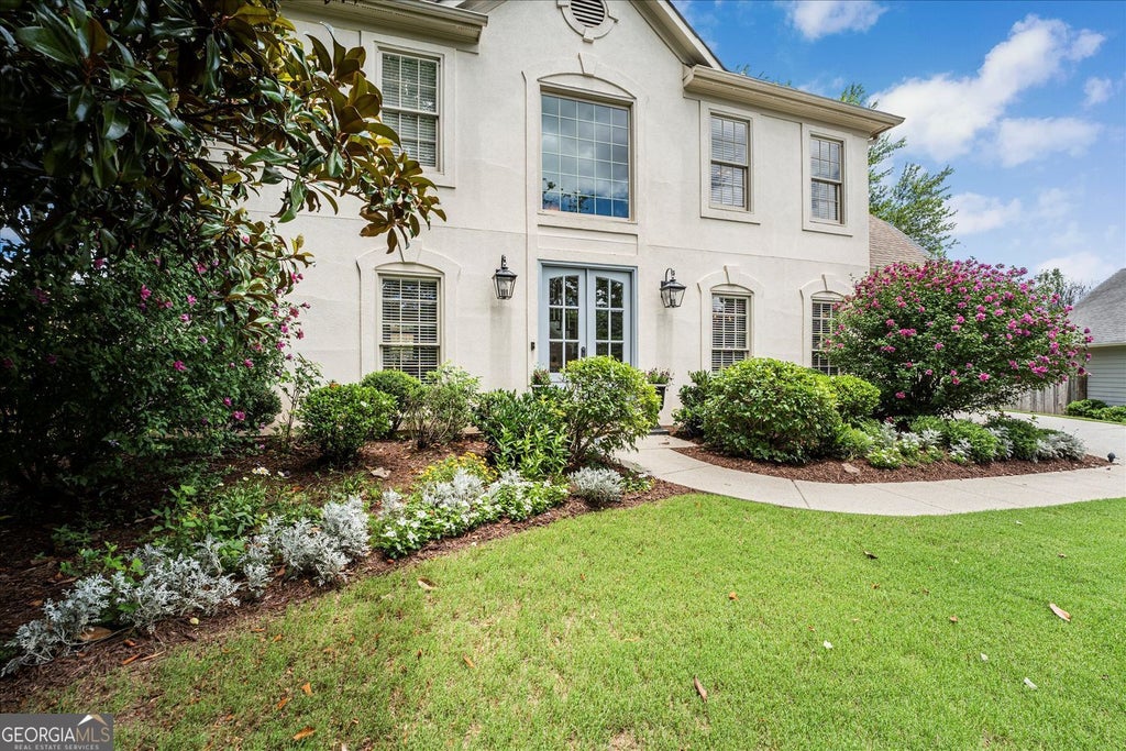 Photo of 280 Lirac Court, Johns Creek, GA 30022 (MLS # 10784840)