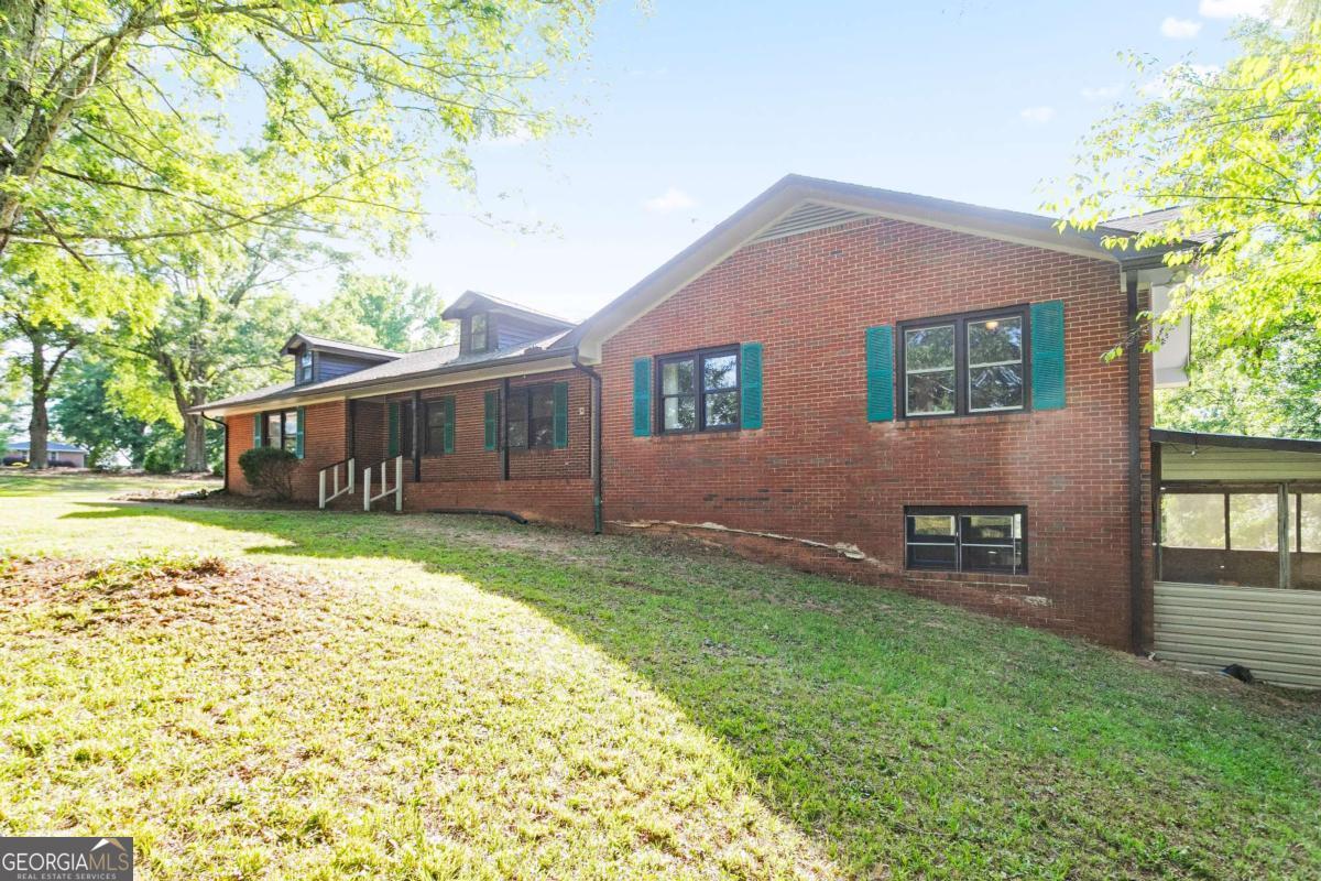 3985 S Highway 27