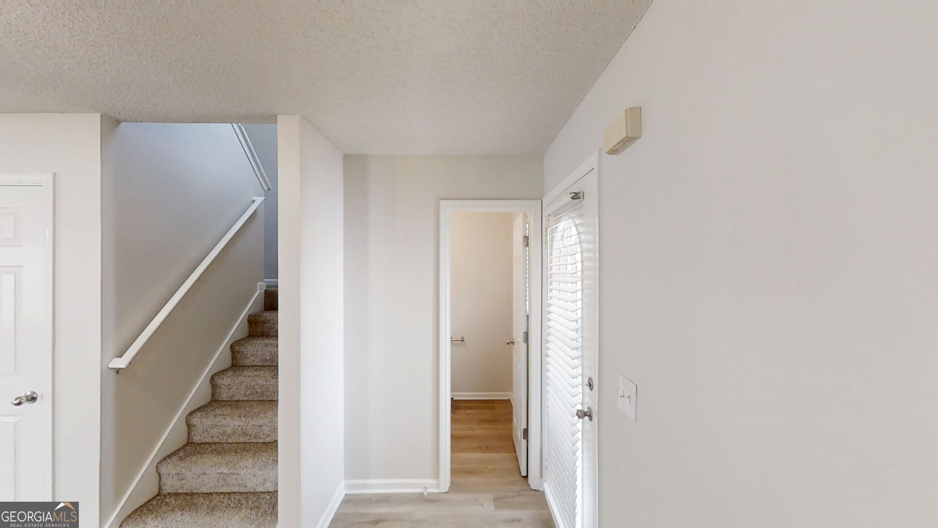 5017 Serenity Point LN