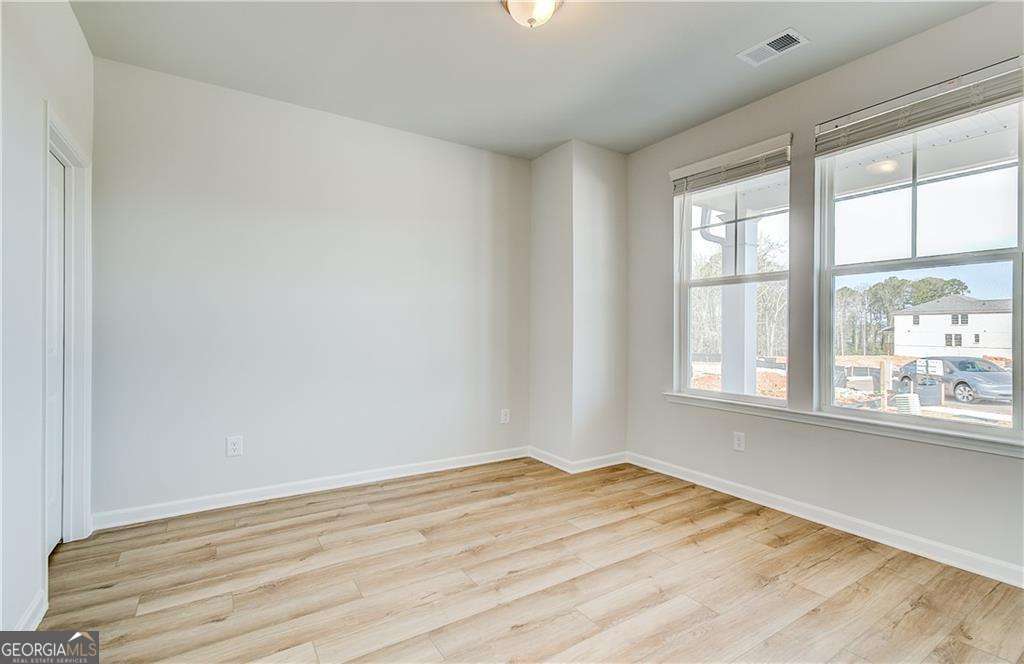 236 Chiswick LOOP