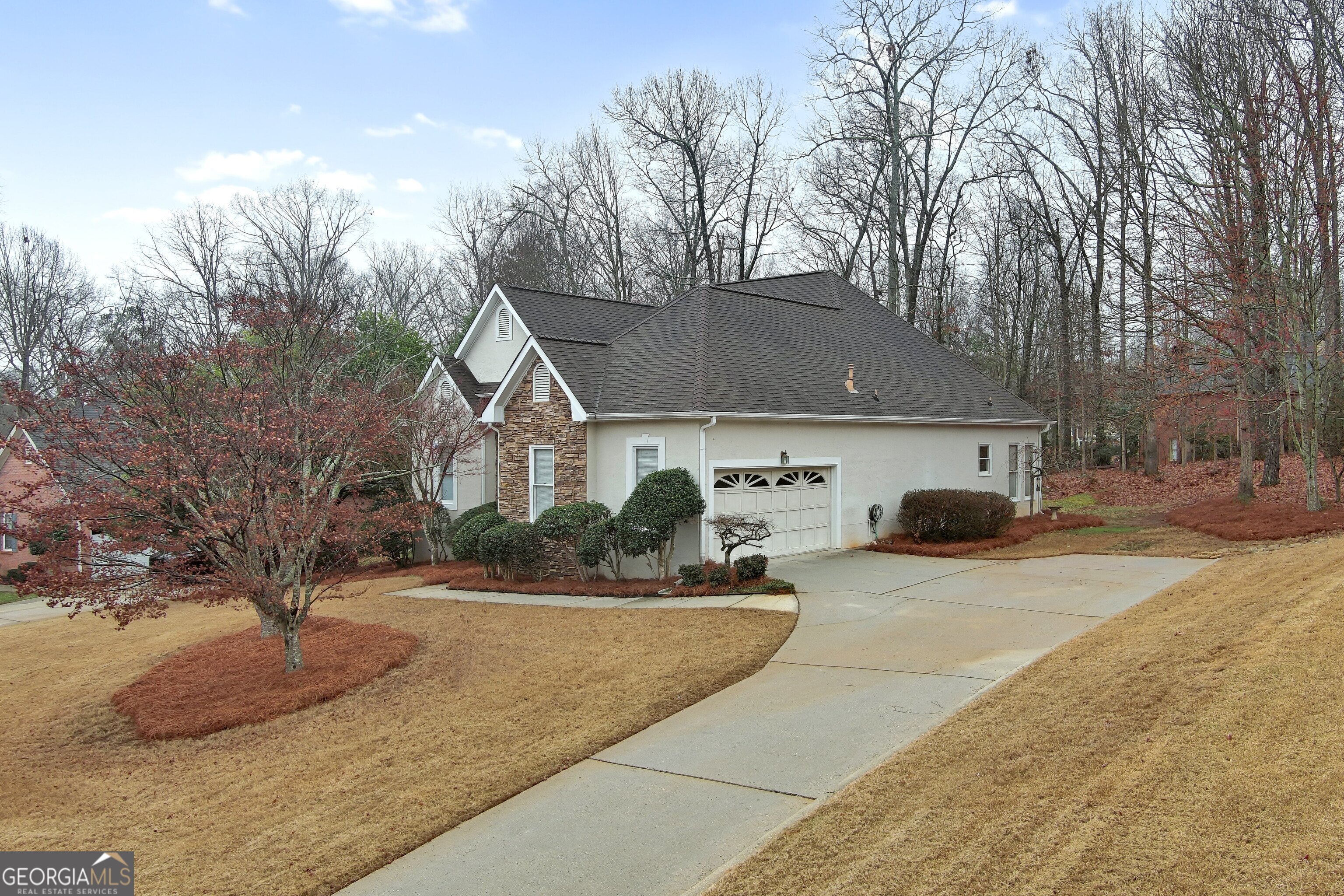 9135 Woodhaven WAY