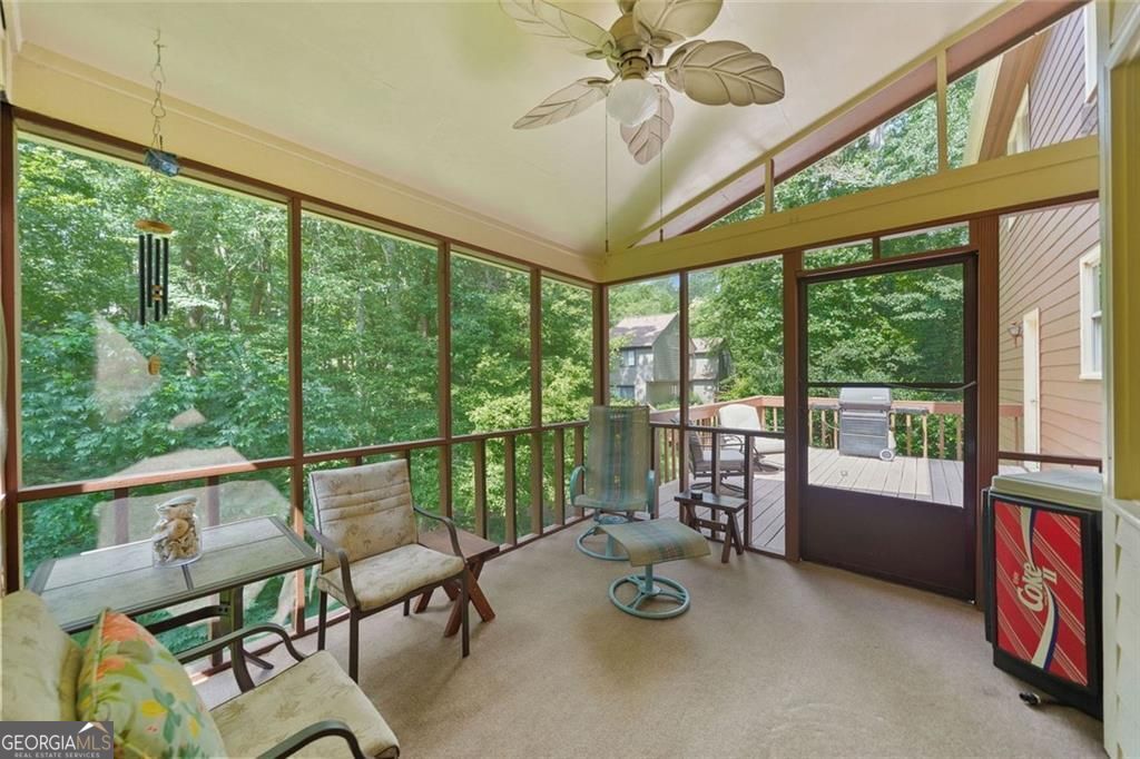 Roswell, Georgia 30075, United States, 5 Bedrooms Bedrooms, ,4 BathroomsBathrooms,Residential,Active,162044