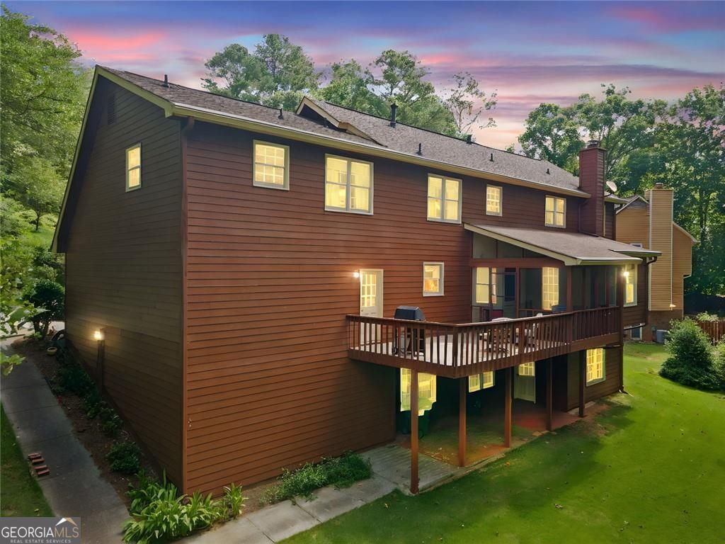 Roswell, Georgia 30075, United States, 5 Bedrooms Bedrooms, ,4 BathroomsBathrooms,Residential,Active,162044