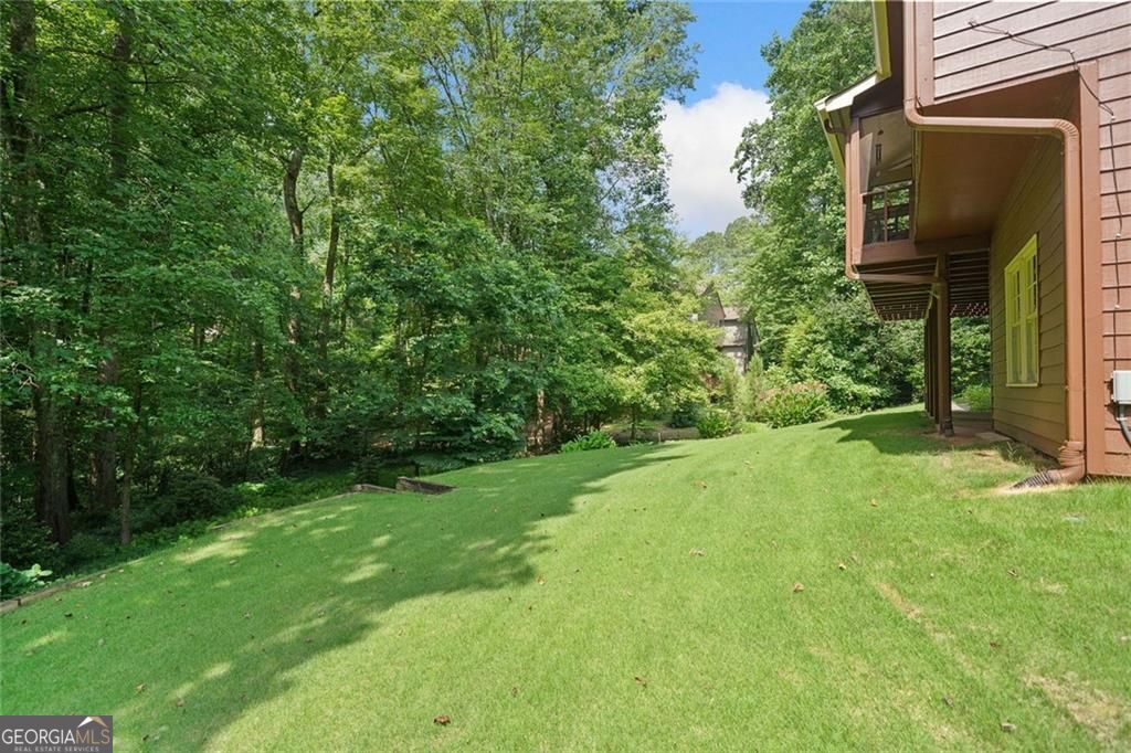 Roswell, Georgia 30075, United States, 5 Bedrooms Bedrooms, ,4 BathroomsBathrooms,Residential,Active,162044