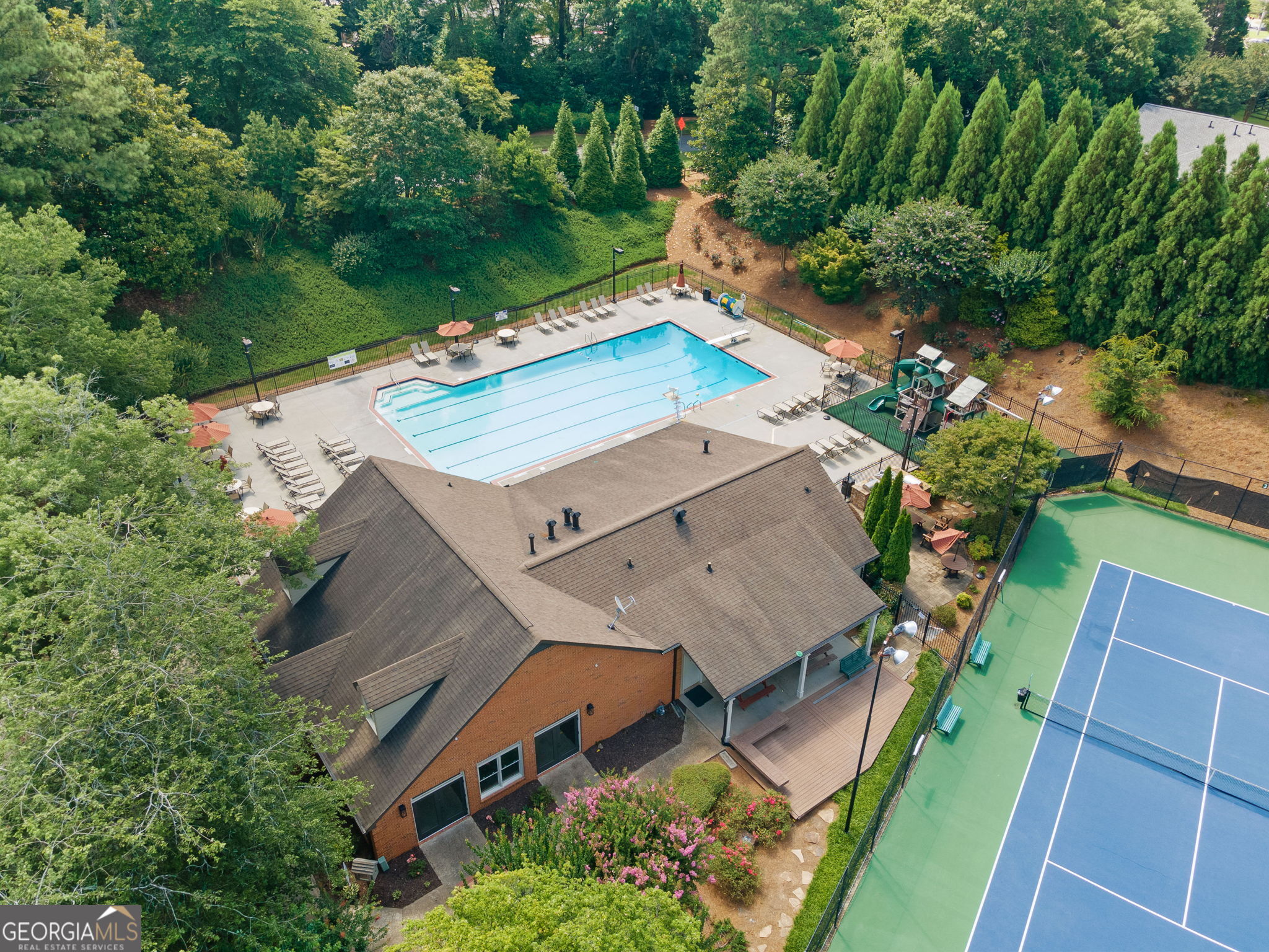3436 Laurelwood CT NE
