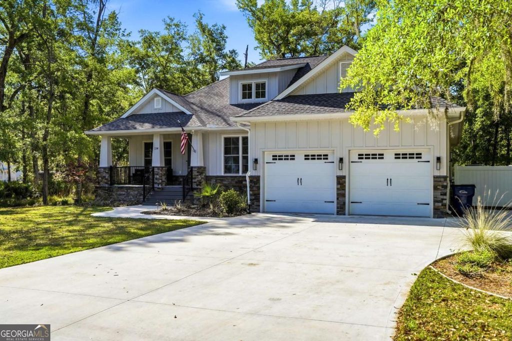 Photo of 134 St Andrews Glen Gln, Waverly, GA 31565 (MLS # 10737089)