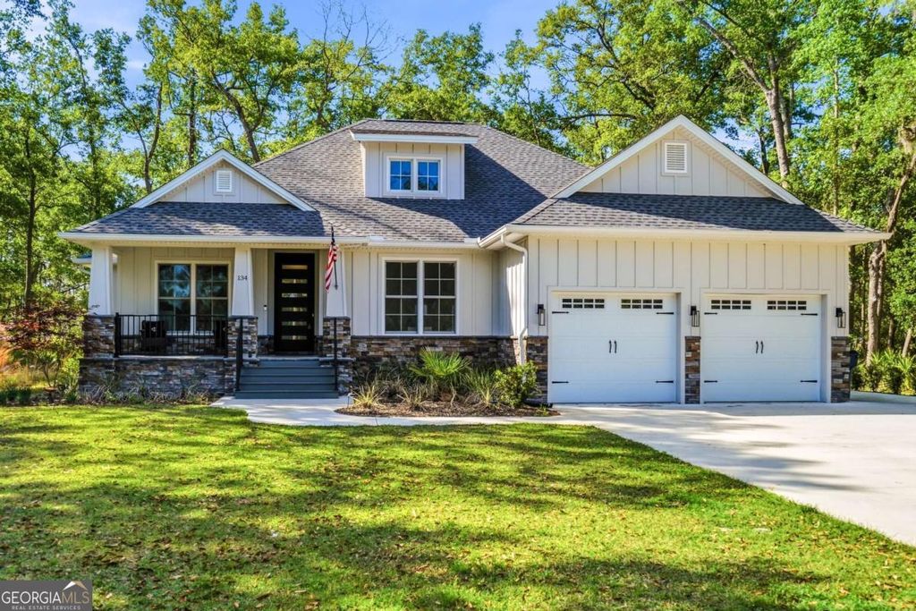 Photo of 134 St Andrews Glen Gln, Waverly, GA 31565 (MLS # 10737089)
