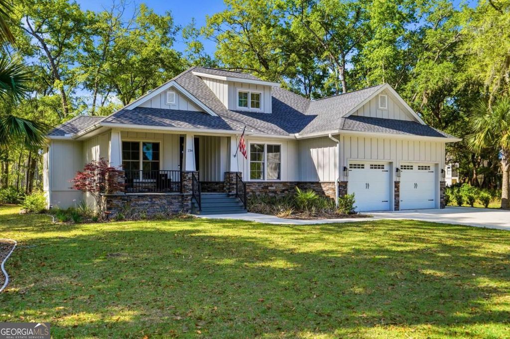 Photo of 134 St Andrews Glen Gln, Waverly, GA 31565 (MLS # 10737089)