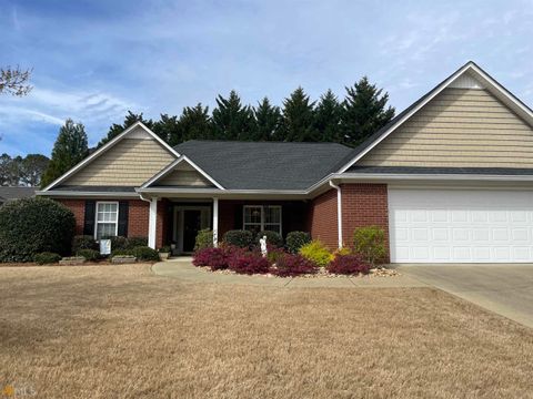 Photo of 11 Foothills Drive SW, Rome, GA 30165 (MLS # 20110401)