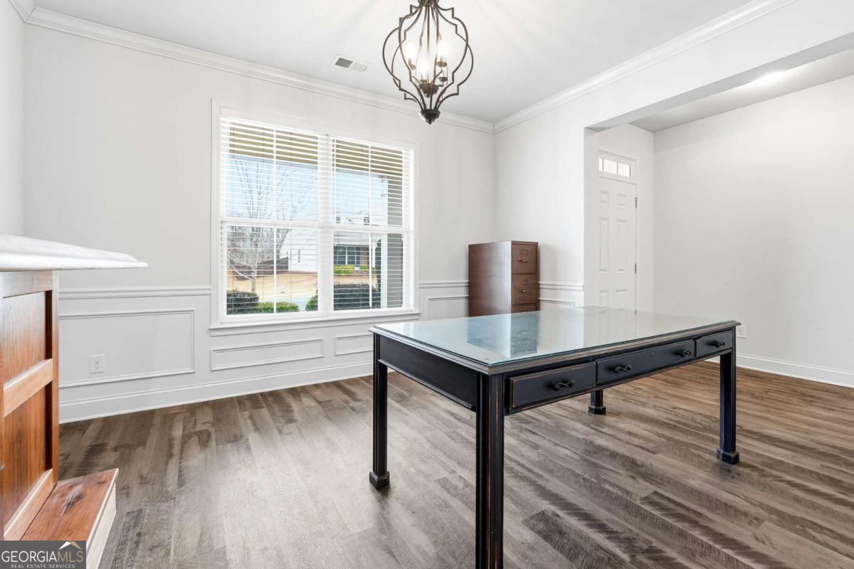 151 Rolling Hills PL