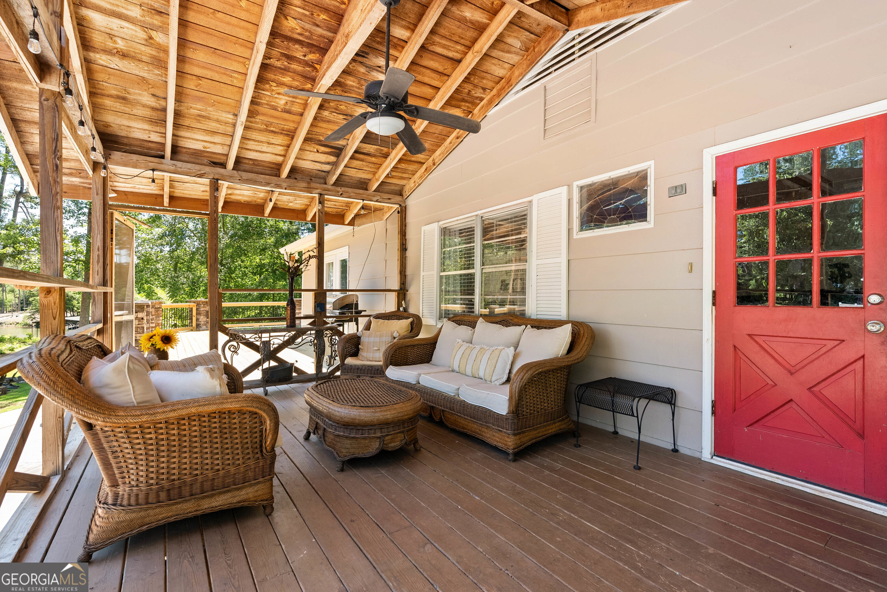 104 Overlook DR