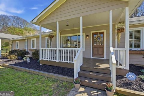 2215 Roper RD Cumming GA 30028