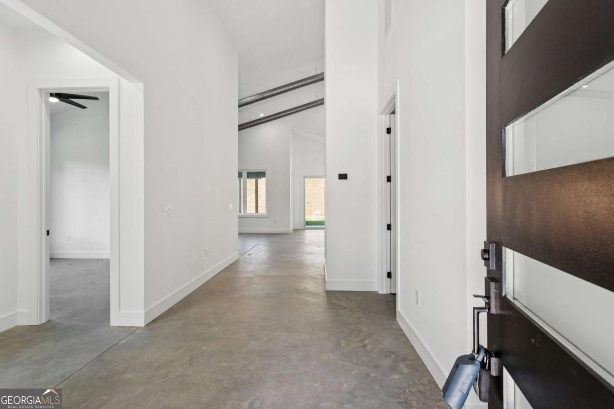 2125 Bells Ferry RD