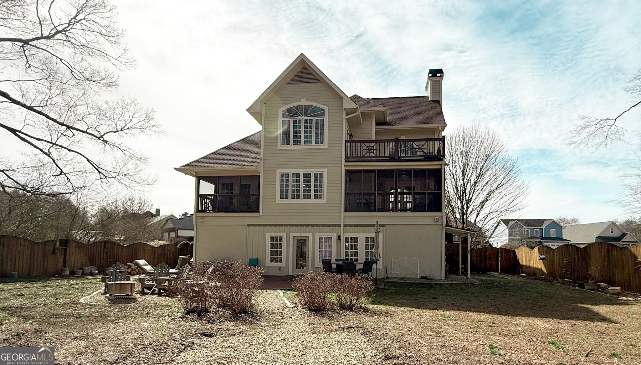 297 Old Clarkesville Mill RD