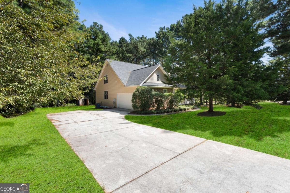 530 Kaitlin CIR