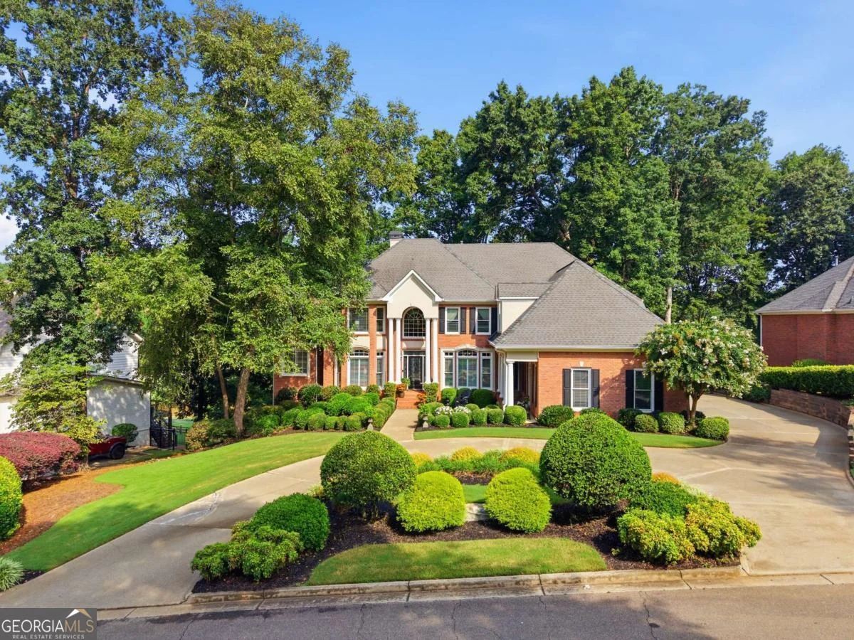 103 Grandmar Chase
