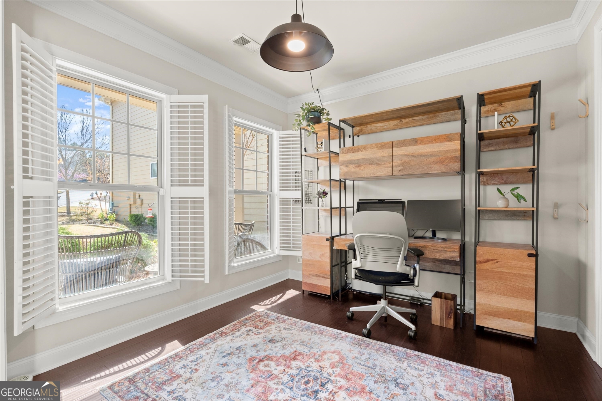 1530 Roswell Manor CIR