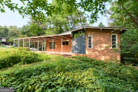 3861 Foxford DR Atlanta GA 30340