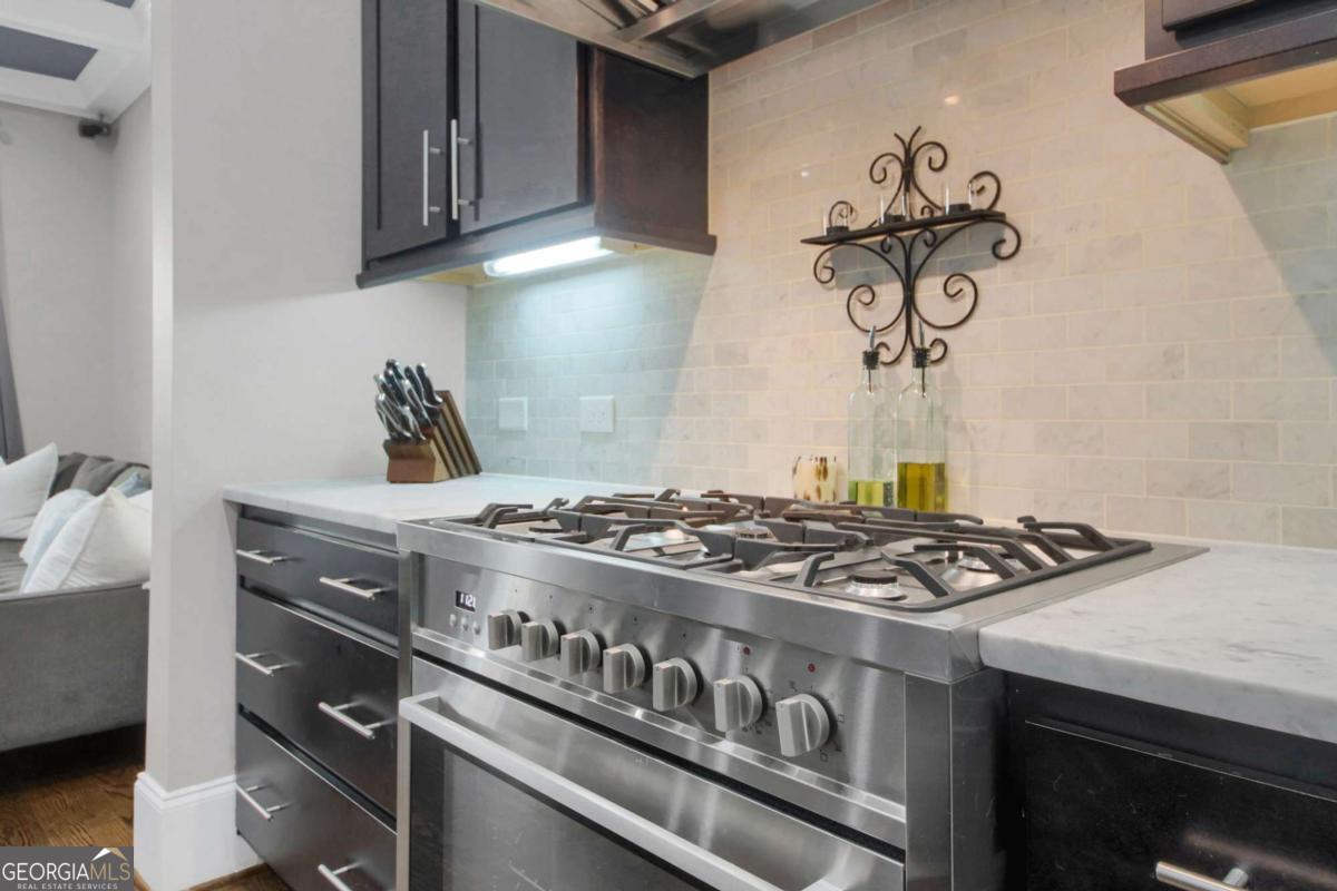328 Brownstones CIR 328