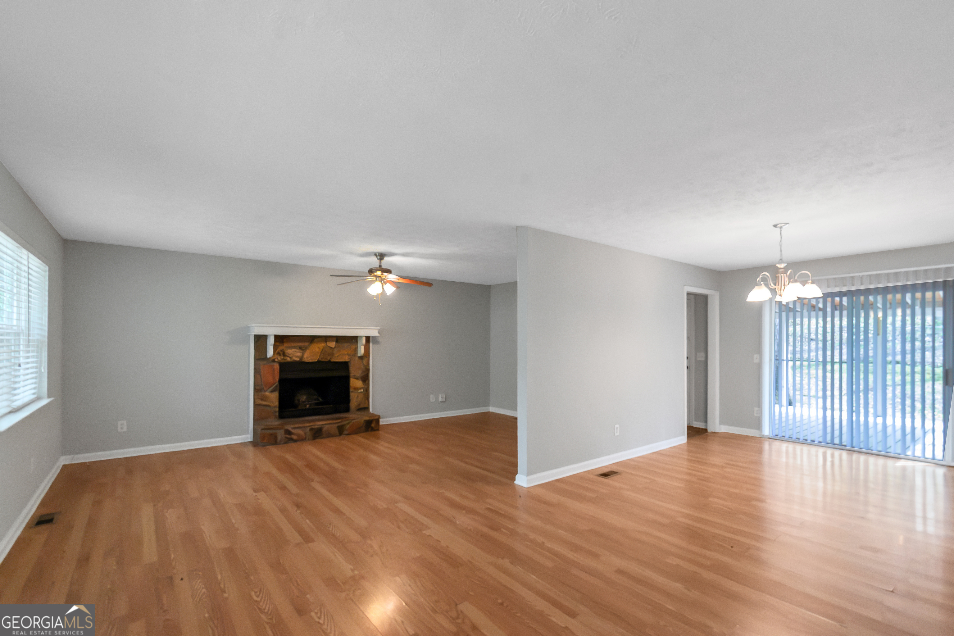 3653 Chestnut Lake CT