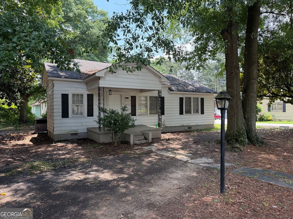 Photo of 1849 Old Concord Road, Smyrna, GA 30080 (MLS # 10790477)