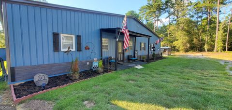 A home in Swainsboro