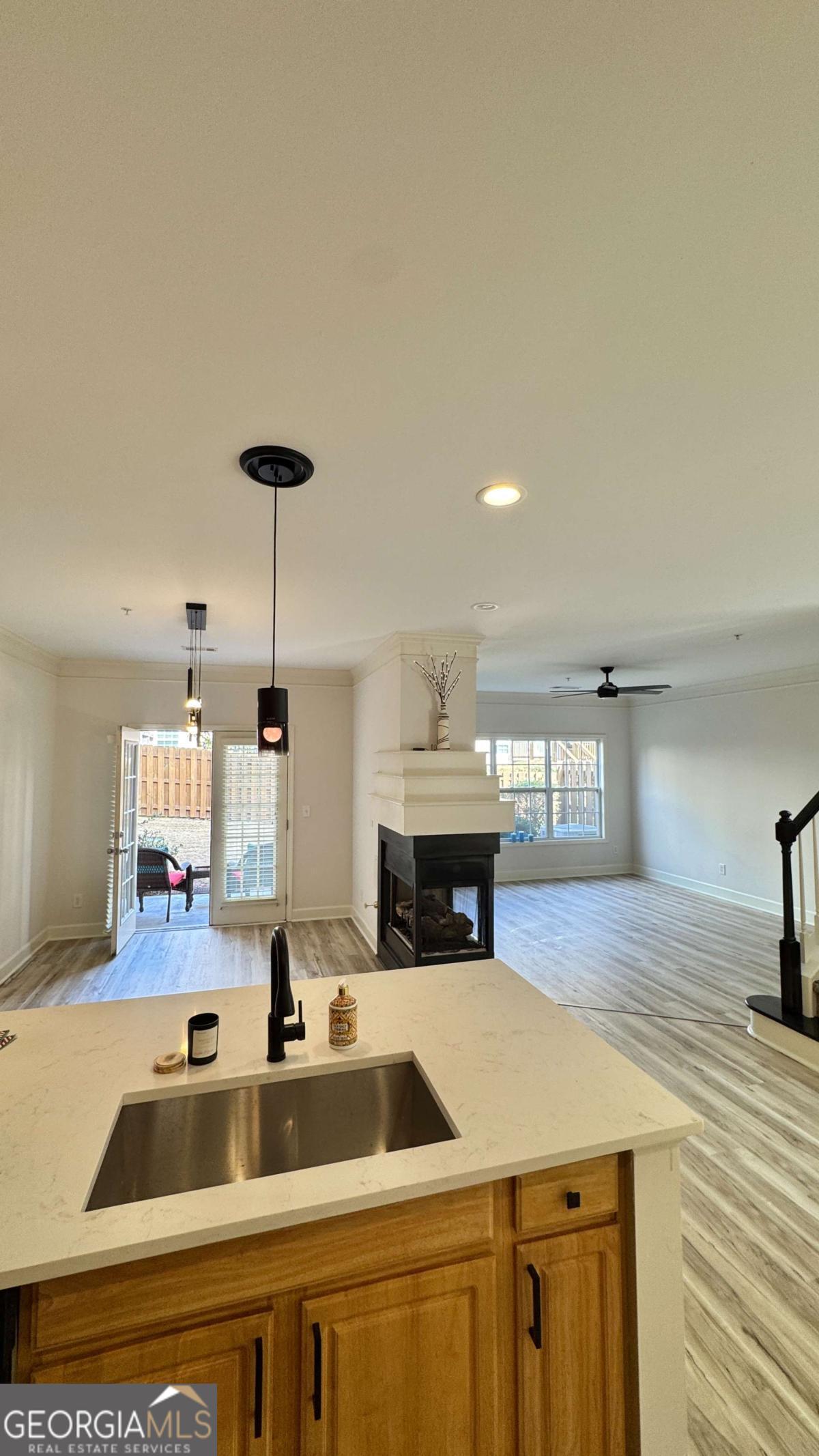 GLEN IVY TOWNHOMES - Residential