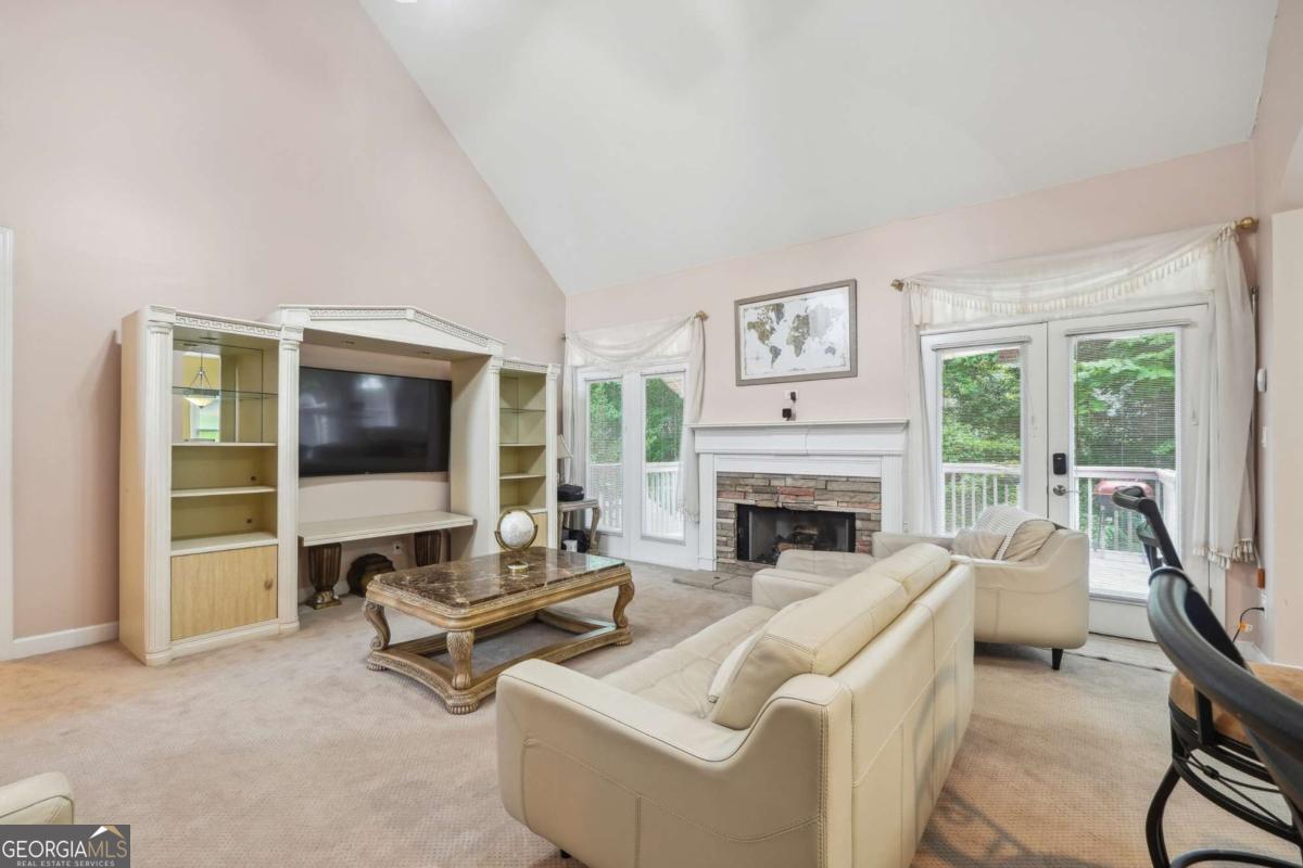 4440 Weston DR SW