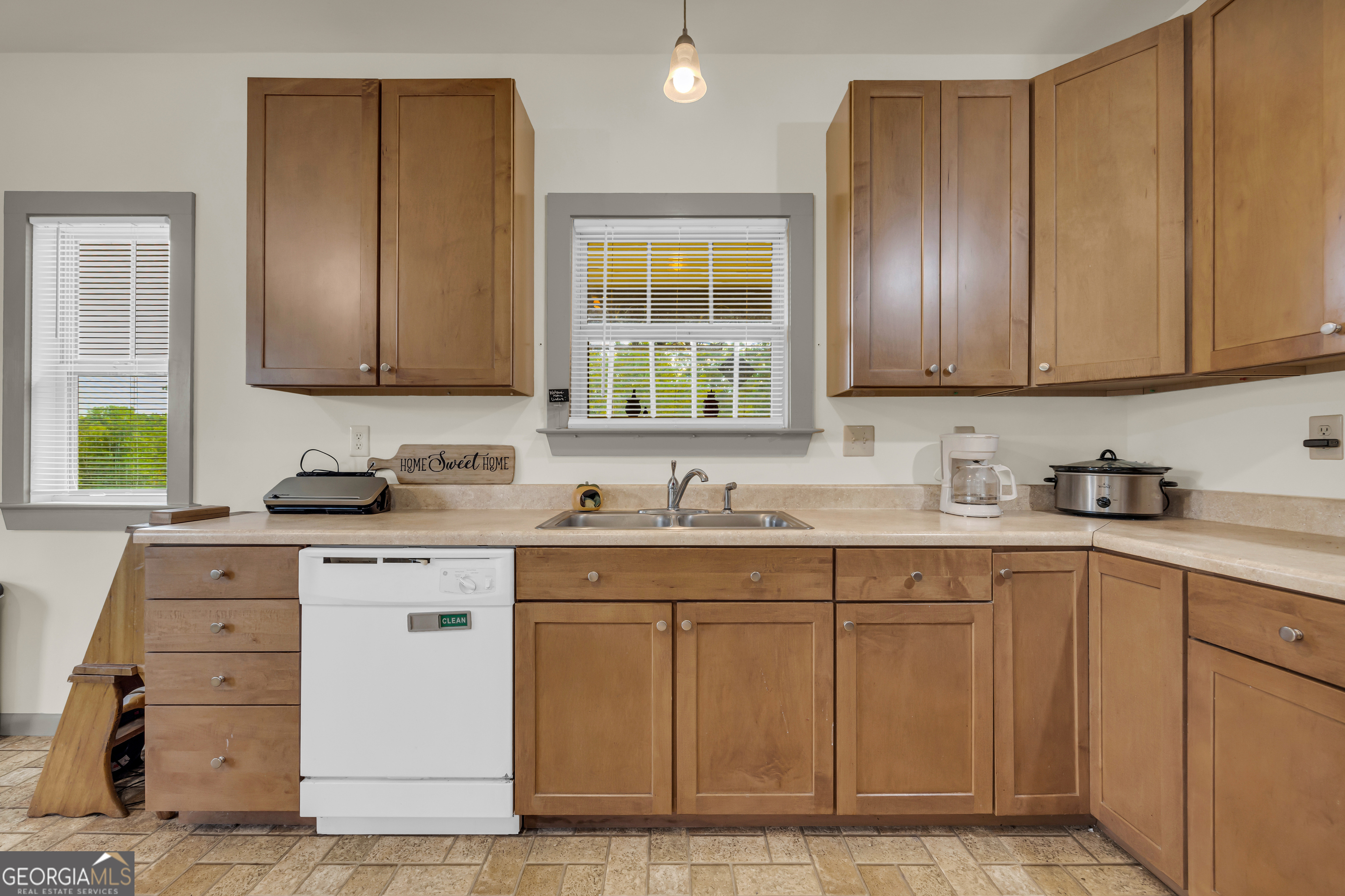 Bowman, Georgia 30624, United States, 2 Bedrooms Bedrooms, ,2 BathroomsBathrooms,Residential,Active,178506